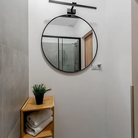 Hala Targowa Apartmán *