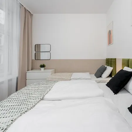 Hala Targowa Apartmán *