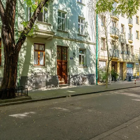 Hala Targowa Apartman