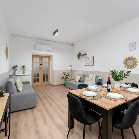Apartment Hala Targowa *